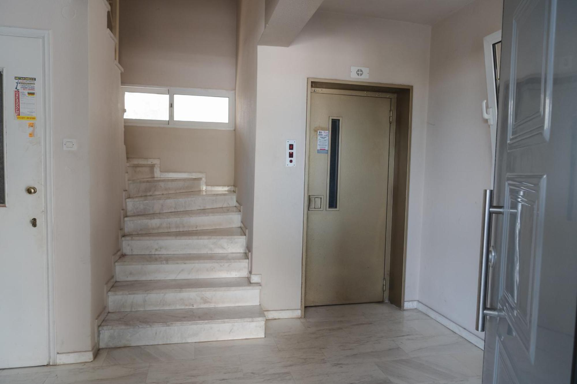 Sea View Apartment Халкіда Екстер'єр фото